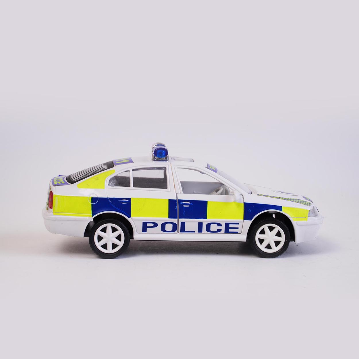 8906068861350-4.jpg